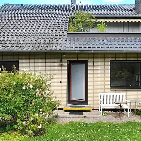 Ruhiges Einzelzimmer Mit Kuechen- Und Badnutzung Nahe Bhf Zierenberg
